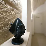 לינה וארוחת בוקר Al Guiscardo 8 בארי
